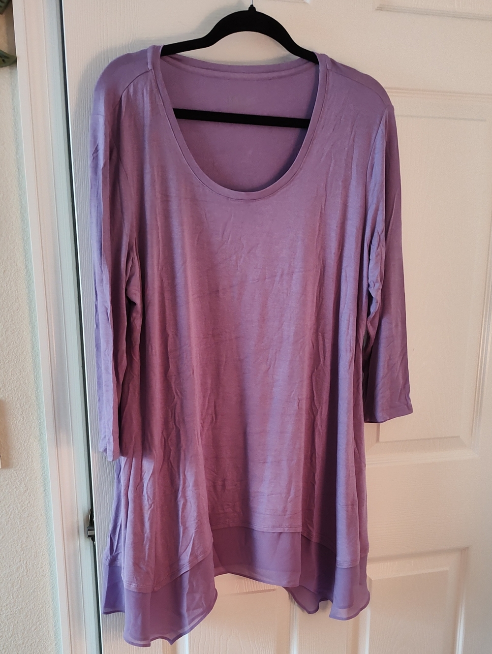 Lilac Women's Scoop Neck Tunic Top